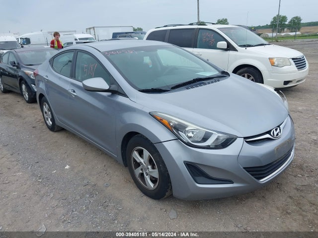 2015 5NPDH4AE7FH629858 main image
