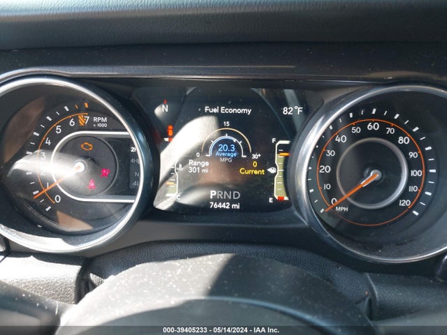 1C4HJXEG5LW285858 Jeep Wrangler Unlimited Sahara Altitude 4x4