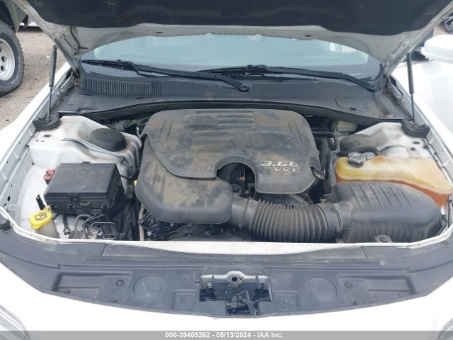 2014 CHRYSLER 300 2C3CCAAG9EH136057 Photo 9