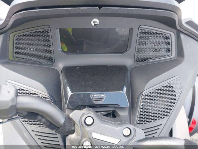 2022 CAN-AM SPYDER ROADSTER 2BXNBDD24NV003202 Photo 6
