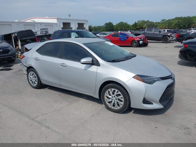 Toyota COROLLA LE 2017 5YFBURHE0HP711488 main image