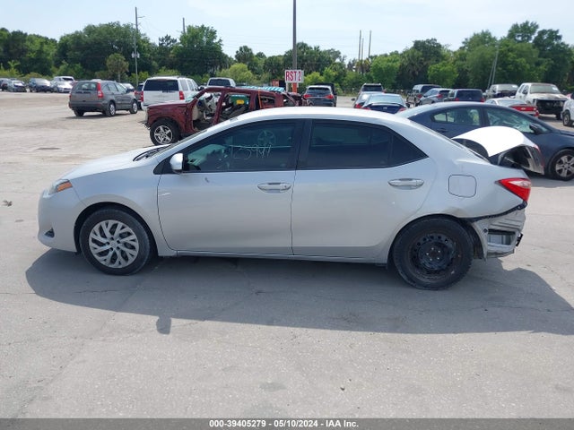 Toyota COROLLA LE 2017 5YFBURHE0HP711488 Image 15
