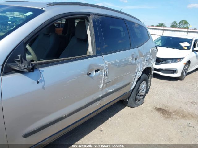 1GNKRFED4HJ350158 Chevrolet Traverse Ls