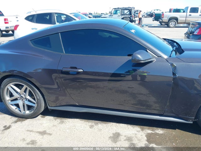 Ford Mustang Ecoboost Fastback 2024 1FA6P8THXR5122991 Image 13