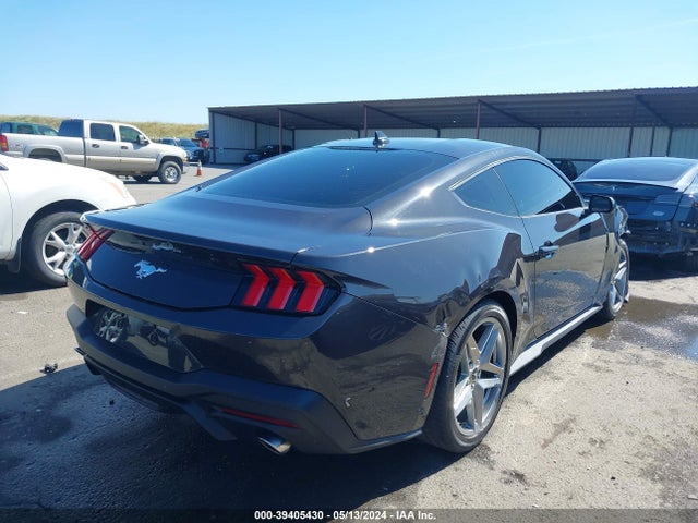 Ford Mustang Ecoboost Fastback 2024 1FA6P8THXR5122991 Image 4