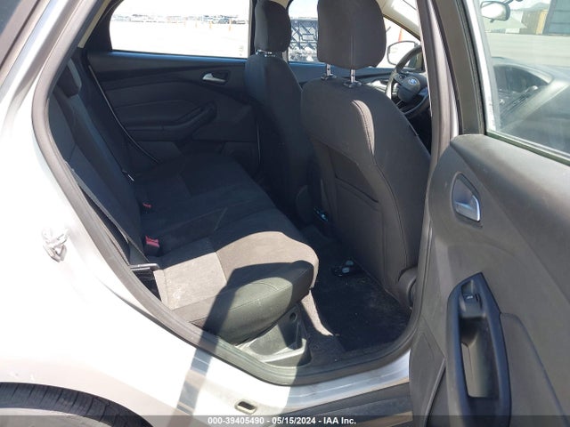 Ford FOCUS SE 2015 1FADP3K23FL282919 Image 8