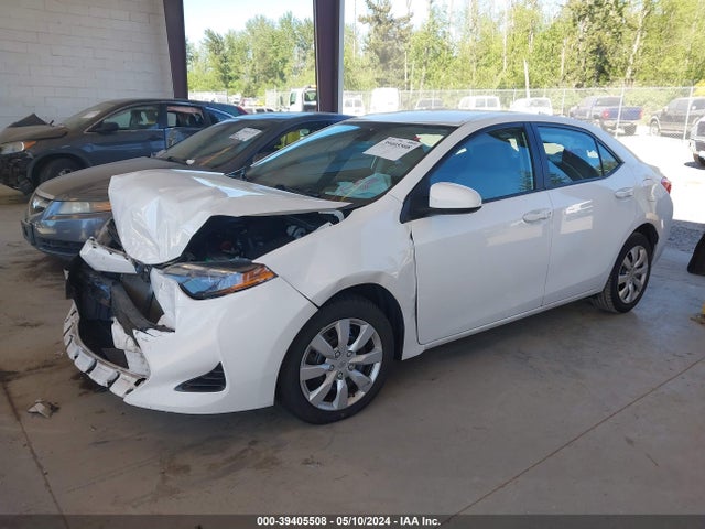 Toyota COROLLA LE 2017 2T1BURHE3HC924614 Image 2