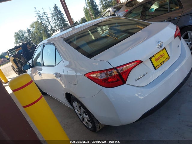 Toyota COROLLA LE 2017 2T1BURHE3HC924614 Image 3