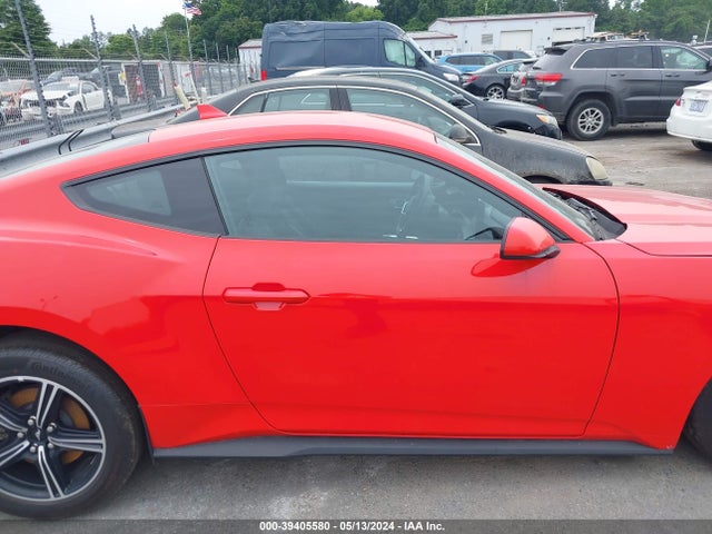 Ford Mustang Ecoboost Fastback 2024 1FA6P8TH2R5108051 Image 13