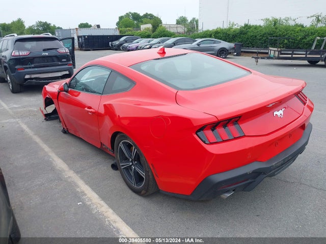 Ford Mustang Ecoboost Fastback 2024 1FA6P8TH2R5108051 Image 3