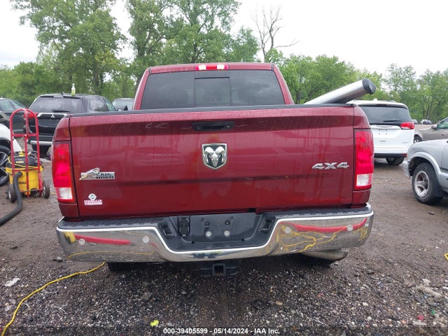 3C6RR7LG5JG264785 RAM 1500 Big Horn  4x4 5'7 Box