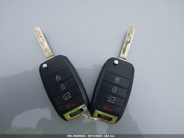 KIA Sorento 3.3l Lx 2016 5XYPGDA5XGG132103 Image 11