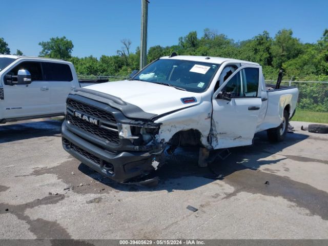 3C6UR5HL1KG671377 RAM 2500 Tradesman  4x4 8' Box