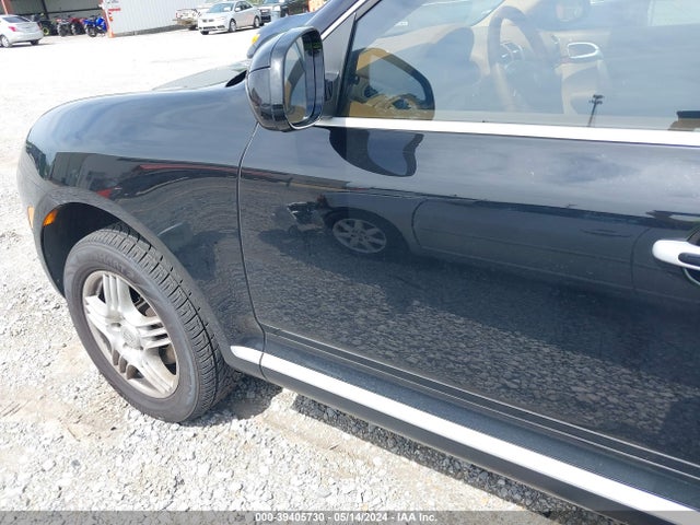 2005 PORSCHE CAYENNE WP1AA29P55LA21119 Photo 5
