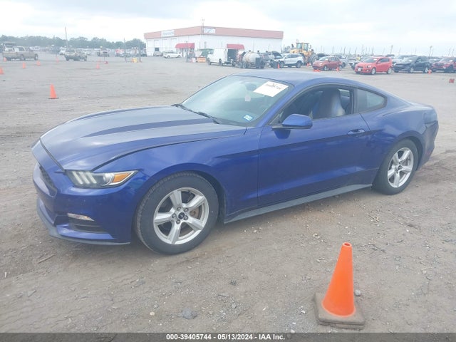 Ford Mustang V6 2016 1FA6P8AM0G5262027 Image 2