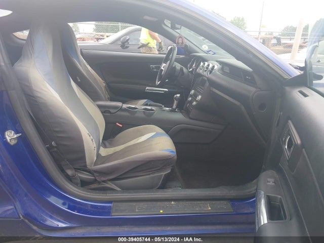 Ford Mustang V6 2016 1FA6P8AM0G5262027 Image 5