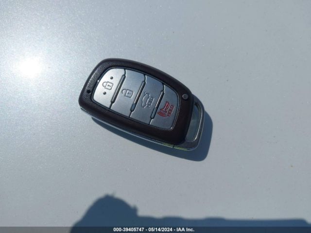 KMHE24L3XHA061208 Hyundai Sonata Hybrid Se