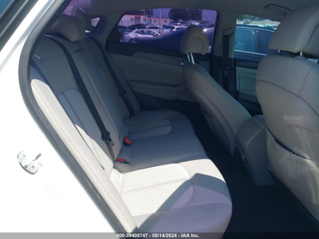 KMHE24L3XHA061208 Hyundai Sonata Hybrid Se