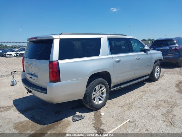 Chevrolet Suburban Lt 2017 1GNSCHKC7HR275191 Image 4
