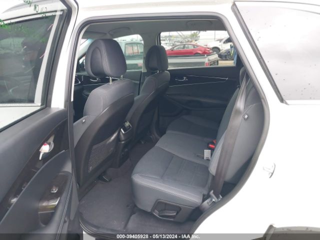 5XYPG4A39GG186359 KIA Sorento 2.4l Lx