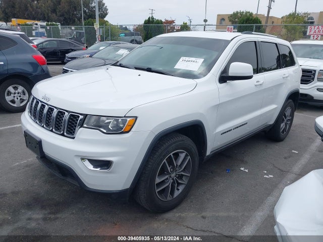 Jeep Grand Cherokee Laredo E 4x2 2018 1C4RJEAG5JC447243 Image 2