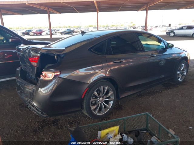 1C3CCCBGXFN597402 Chrysler 200 S