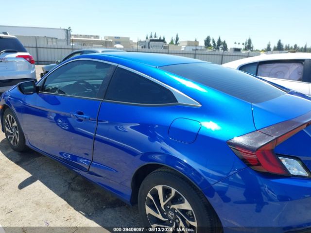 2HGFC4B00JH301680 Honda Civic Lx-p
