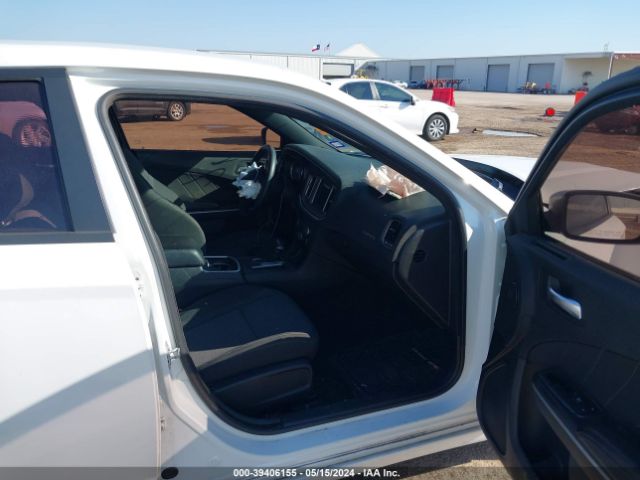 2C3CDXBG2KH615642 Dodge Charger Sxt Rwd