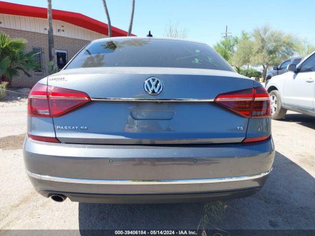 1VWGT7A38HC010189 Volkswagen Passat 1.8t Se