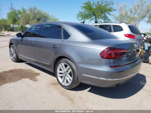 1VWGT7A38HC010189 Volkswagen Passat 1.8t Se