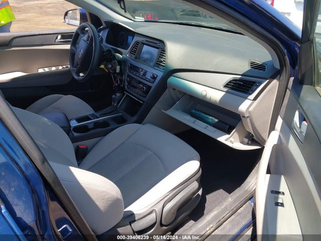 Hyundai SONATA ECO 2017 5NPE24AA7HH494841 Image 5
