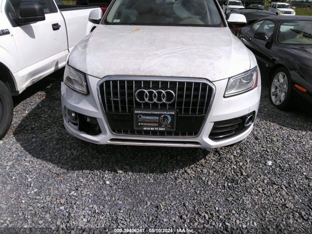 Audi Q5 2.0t Premium 2017 WA1L2AFP3HA022673 Image 12
