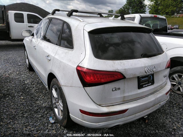 Audi Q5 2.0t Premium 2017 WA1L2AFP3HA022673 Image 3