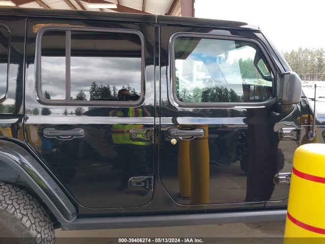 1C4JJXFG6PW657696 Jeep Wrangler 4-door Rubicon 4x4