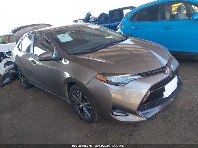 Toyota COROLLA LE 2019 5YFBURHE6KP859006 zdjęcie główne