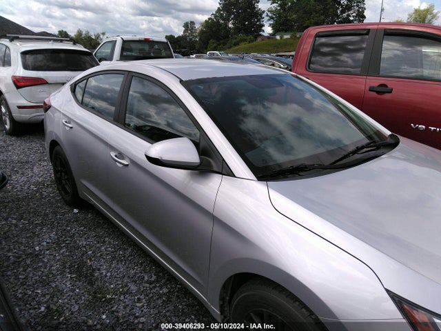 Hyundai ELANTRA SE 2019 5NPD74LF6KH464405 Image 13