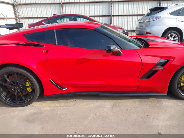 Chevrolet Corvette Grand Sport 2019 1G1YY2D76K5110077 Image 12