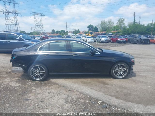 WDDZF4KB7KA632606 Mercedes-Benz E 300 4matic