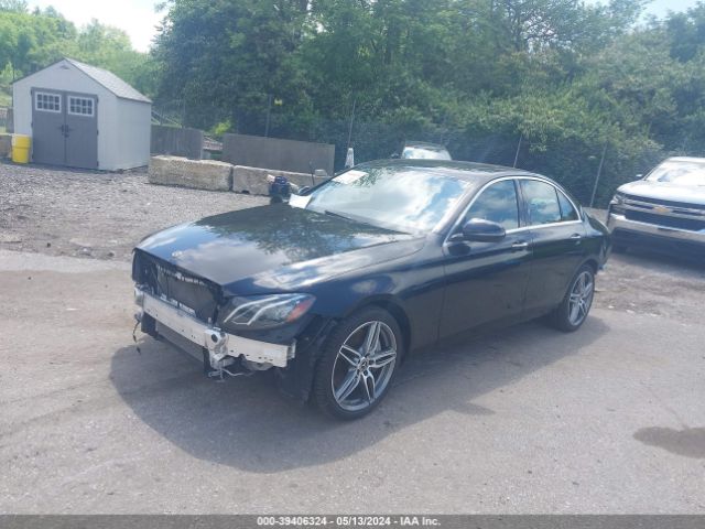 WDDZF4KB7KA632606 Mercedes-Benz E 300 4matic