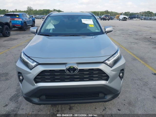 Toyota Rav4 Xle Premium 2024 2T3C1RFV3RW320620 Image 12
