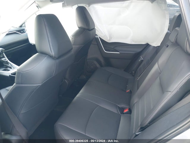 Toyota Rav4 Xle Premium 2024 2T3C1RFV3RW320620 Image 8