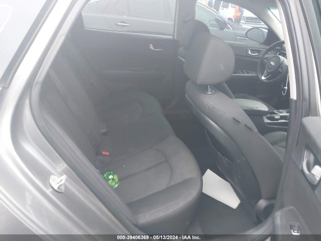 KIA Optima Lx 2017 5XXGT4L32HG144033 Image 8