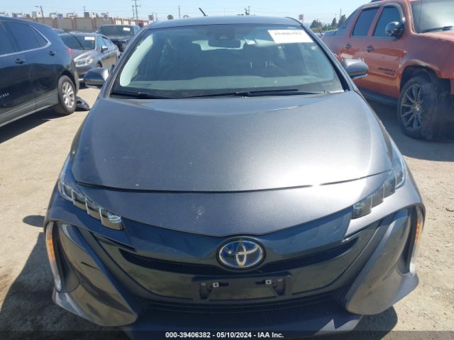 JTDKARFP6L3158621 Toyota Prius Prime Xle