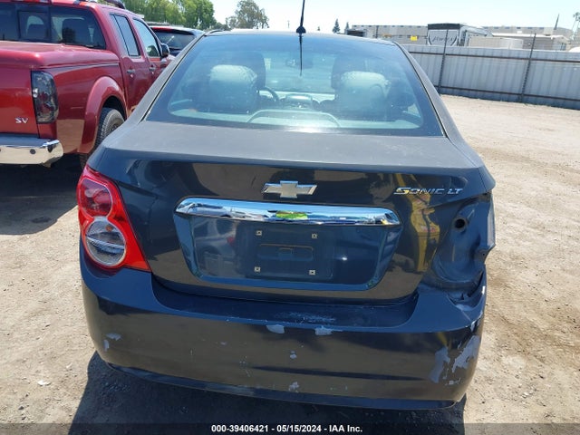 Chevrolet Sonic Lt Auto 2014 1G1JC5SHXE4110705 Image 17