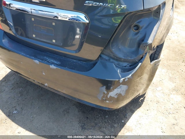 Chevrolet Sonic Lt Auto 2014 1G1JC5SHXE4110705 Image 20