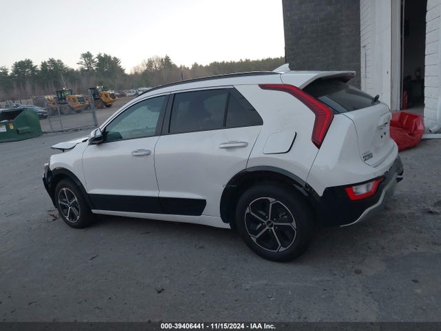 KIA NIRO SX 2023 KNDCT3LE9P5067853 Image 14
