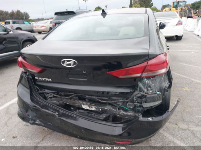 KMHD84LF2JU499780 Hyundai ELANTRA SEL