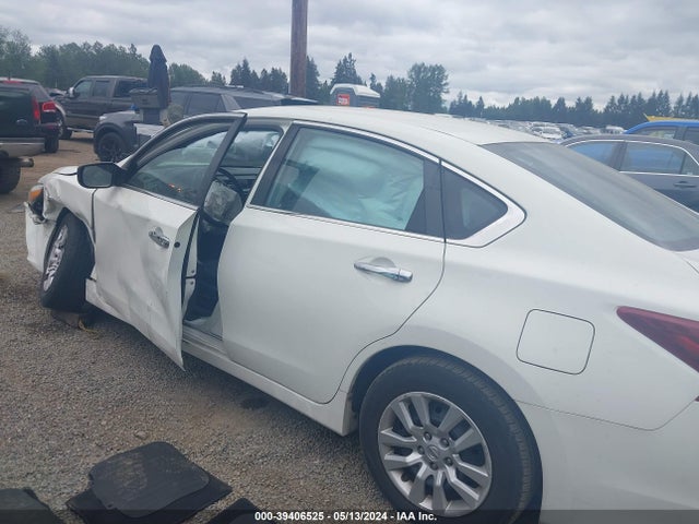 Nissan Altima 2.5 S 2018 1N4AL3AP6JC199800 Image 15