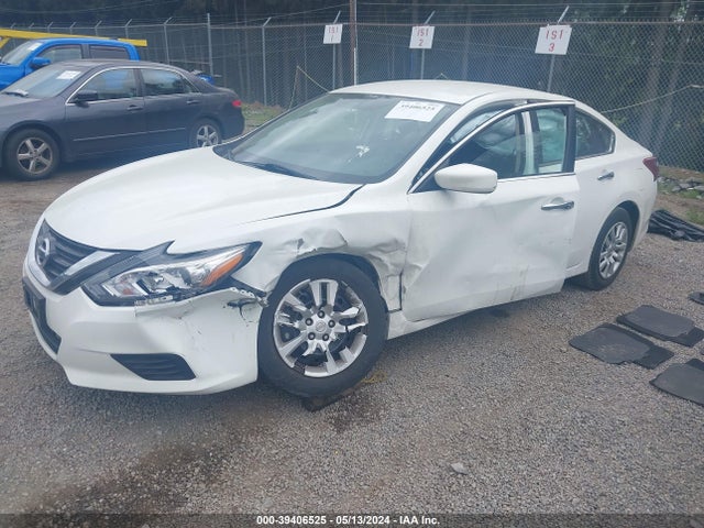 Nissan Altima 2.5 S 2018 1N4AL3AP6JC199800 Image 2