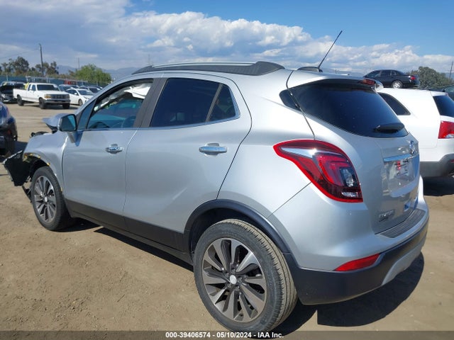 Buick Encore Essence 2018 KL4CJCSB5JB646533 Image 3